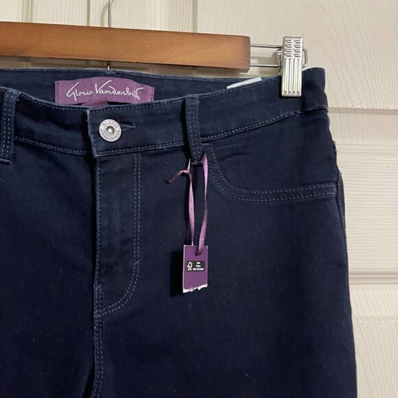 Gloria Vanderbilt Women's NWT Dark Wash Stretch Sadie Capri Jeans Size 6 - Picture 4 of 7